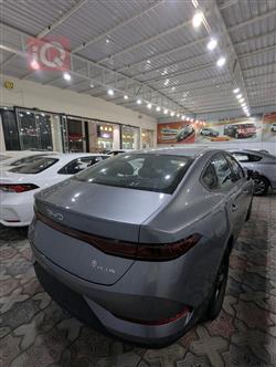 بی وای دی Qin Plus